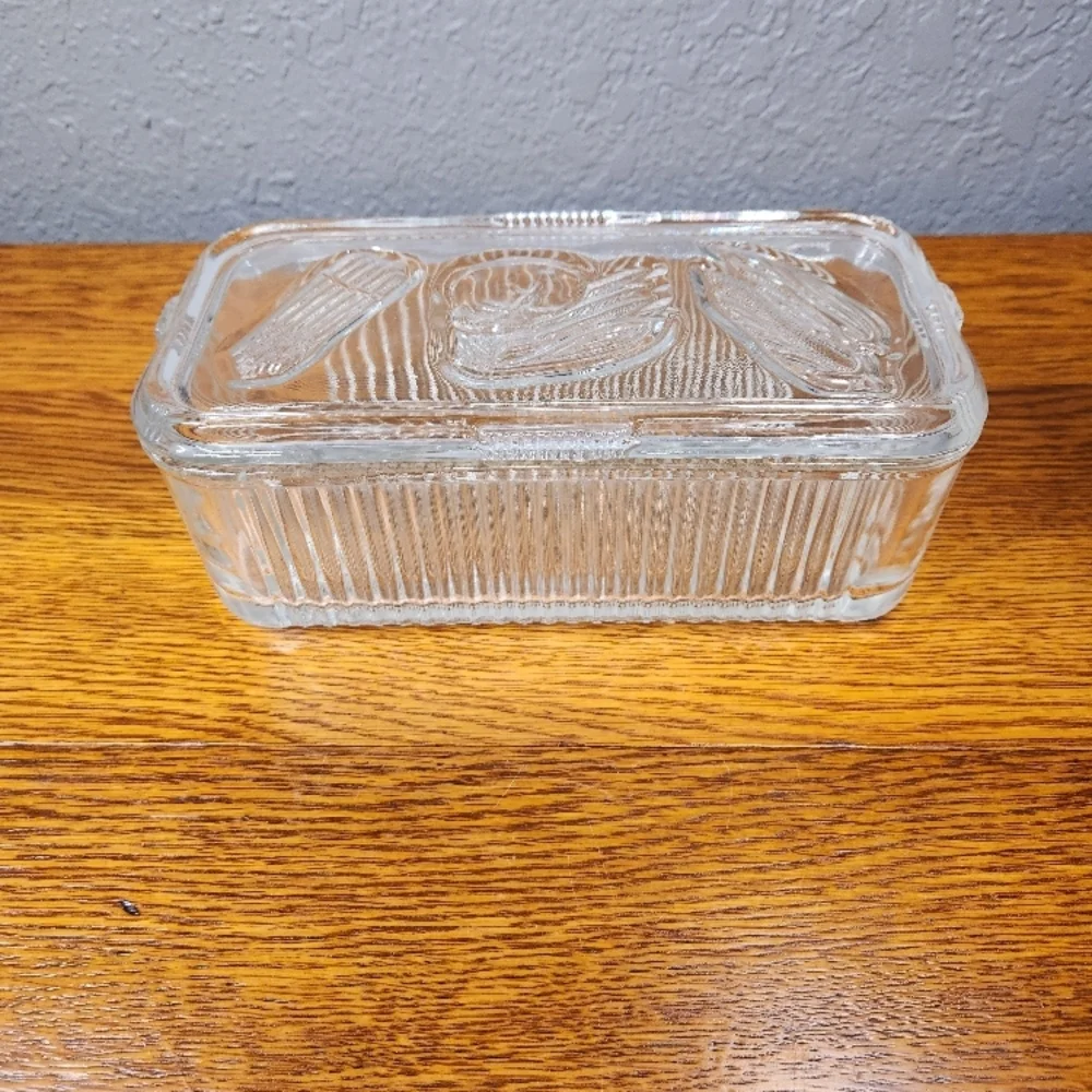 Federal Glass refrigerator storage dish
